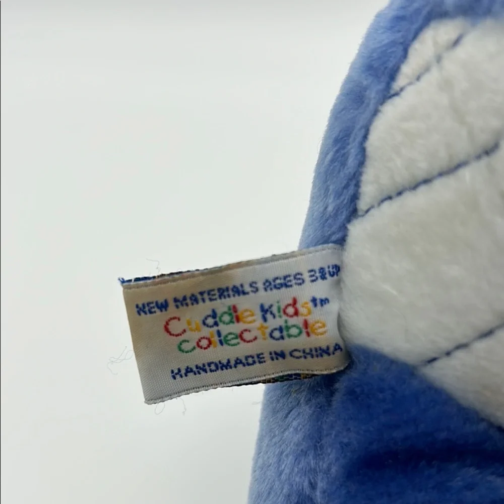 Vintage 2002 Geppeddo Cuddle kids Bethany plush Blue and Pink Butterfly